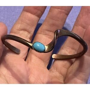 Native American Cuff Turquoise G Skeets Stone copper Bracelet Signed Wave